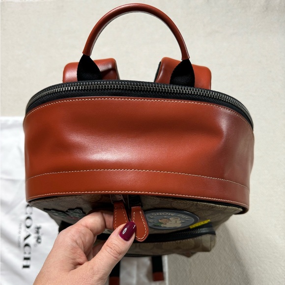 Coach x Peanuts Snoopy Christmas Logo Brown Backpack - Picture 5 of 12